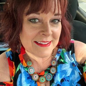 Meet your Posher, Shawna